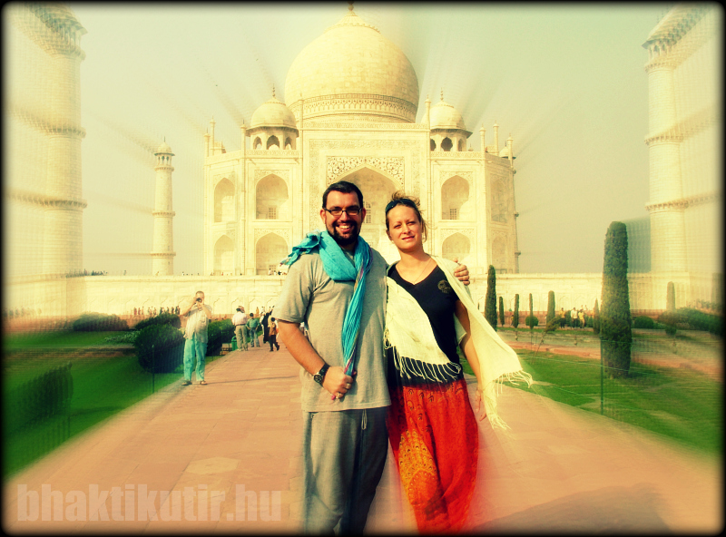 Bhaktikutir életmód központ. a szeretet háza tajmahal